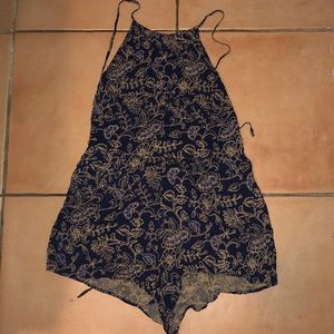 Womens halter romper size L